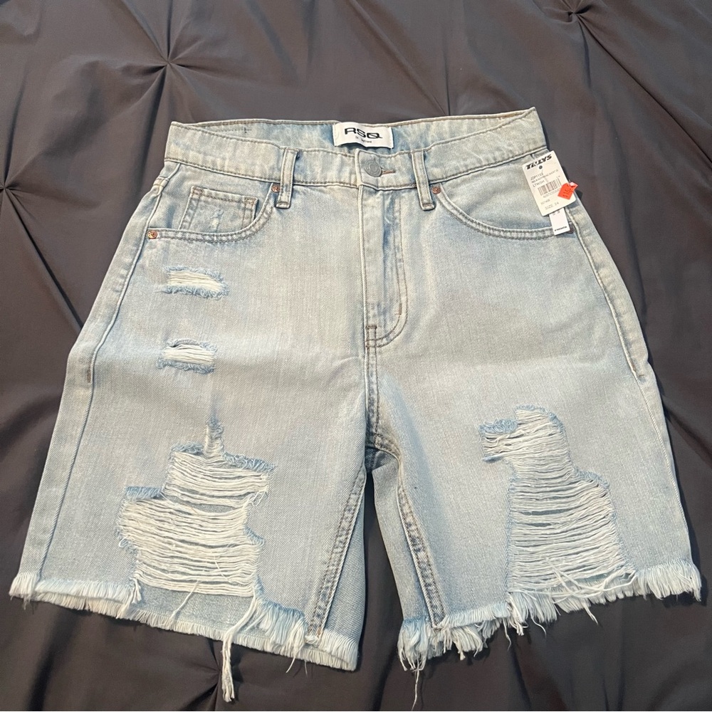 Tilly’s Boyfriend Shorts